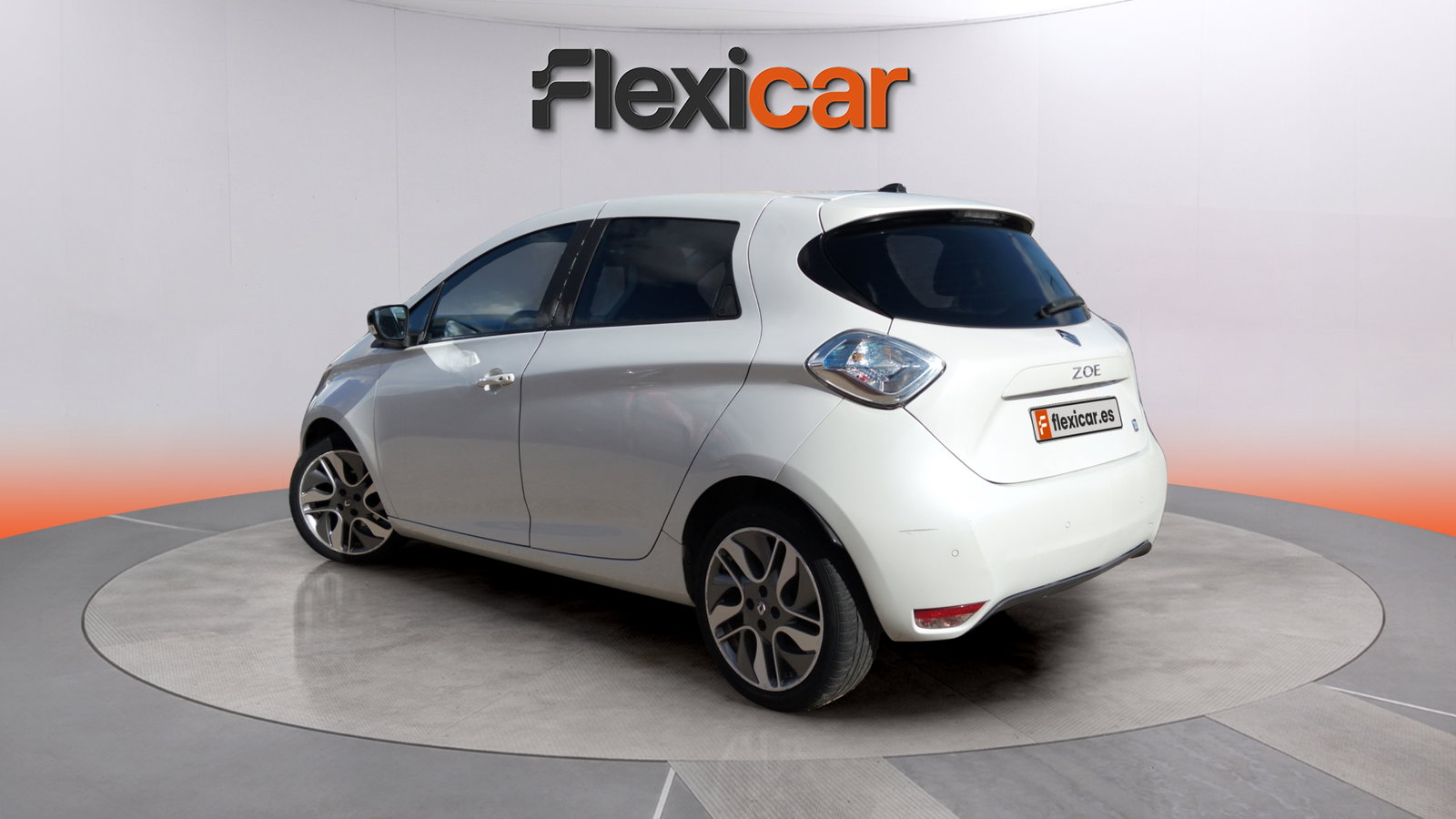 https://cdn-flexicar.caraffinity.it/public_appraisal_images_pro/images/stock/265751/beQPseftu1__img-ce542e01-a9a4-4c0f-9a16-0a6842467da1.jpeg