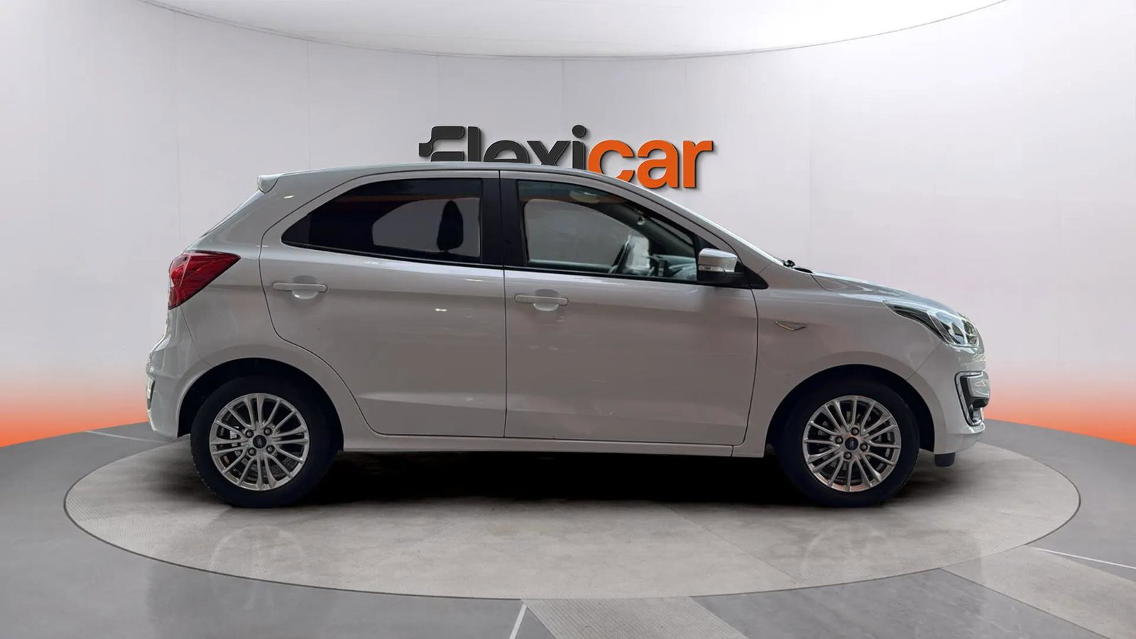 https://cdn-flexicar.caraffinity.it/public_appraisal_images_pro/images/stock/265982/jOpn9Cz8bw__6242KZJ_e095b41e588c46f28bf5bc91bdae9646_Exterior_6.jpeg.jpg
