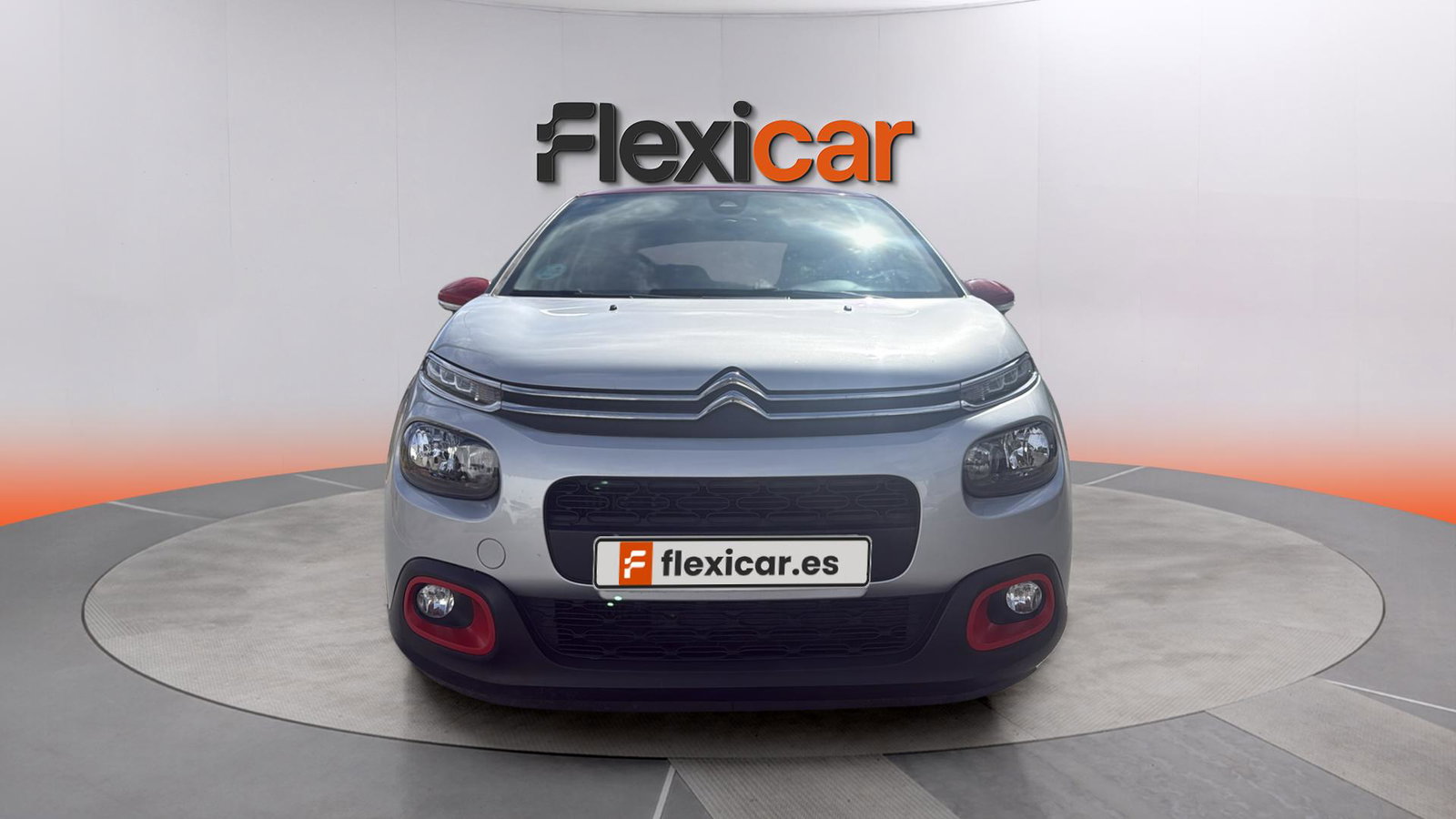 https://cdn-flexicar.caraffinity.it/public_appraisal_images_pro/images/stock/266556/WCfgb281fX__img-0ffa6d94-550e-4fcb-8447-80ef9daf0c23.jpeg