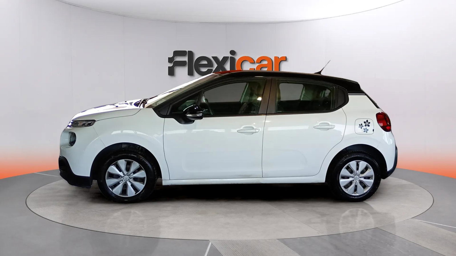 https://cdn-flexicar.caraffinity.it/public_appraisal_images_pro/images/stock/266761/Fsq2ED20ud__4209NCF_0e3a97be98d1484f9462bee56b05f164_Exterior_2.jpg.jpg