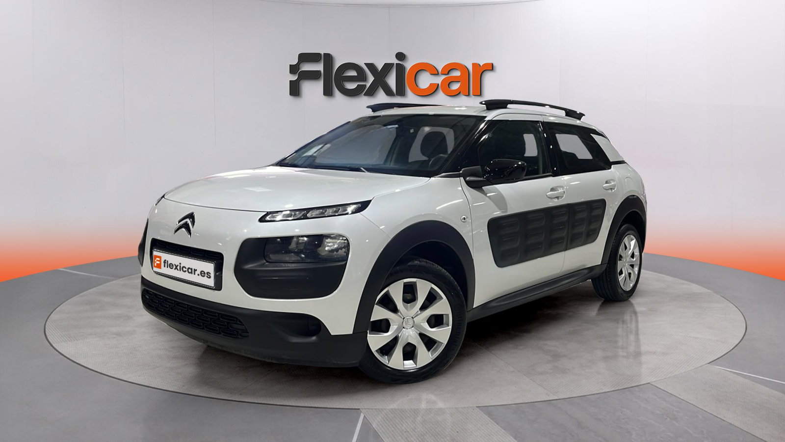 https://cdn-flexicar.caraffinity.it/public_appraisal_images_pro/images/stock/266940/MOhscxqf2I__img-f2ae9b11-362b-4d22-948d-4a6e642aebb3.jpeg