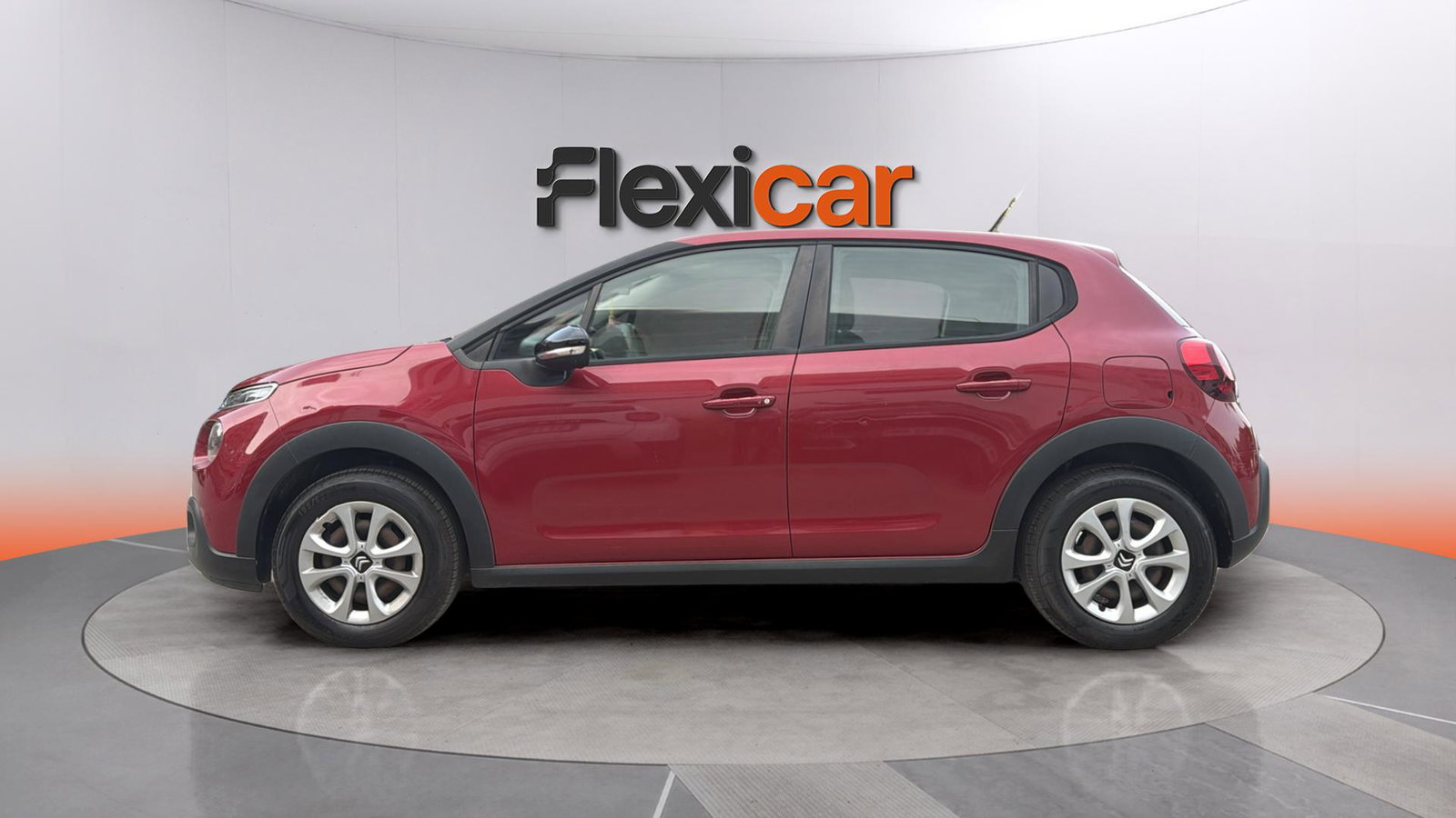 https://cdn-flexicar.caraffinity.it/public_appraisal_images_pro/images/stock/267174/3kXJkTA6GZ__img-1c6e30bc-9fdb-433d-a3e7-e726139b3729.jpeg