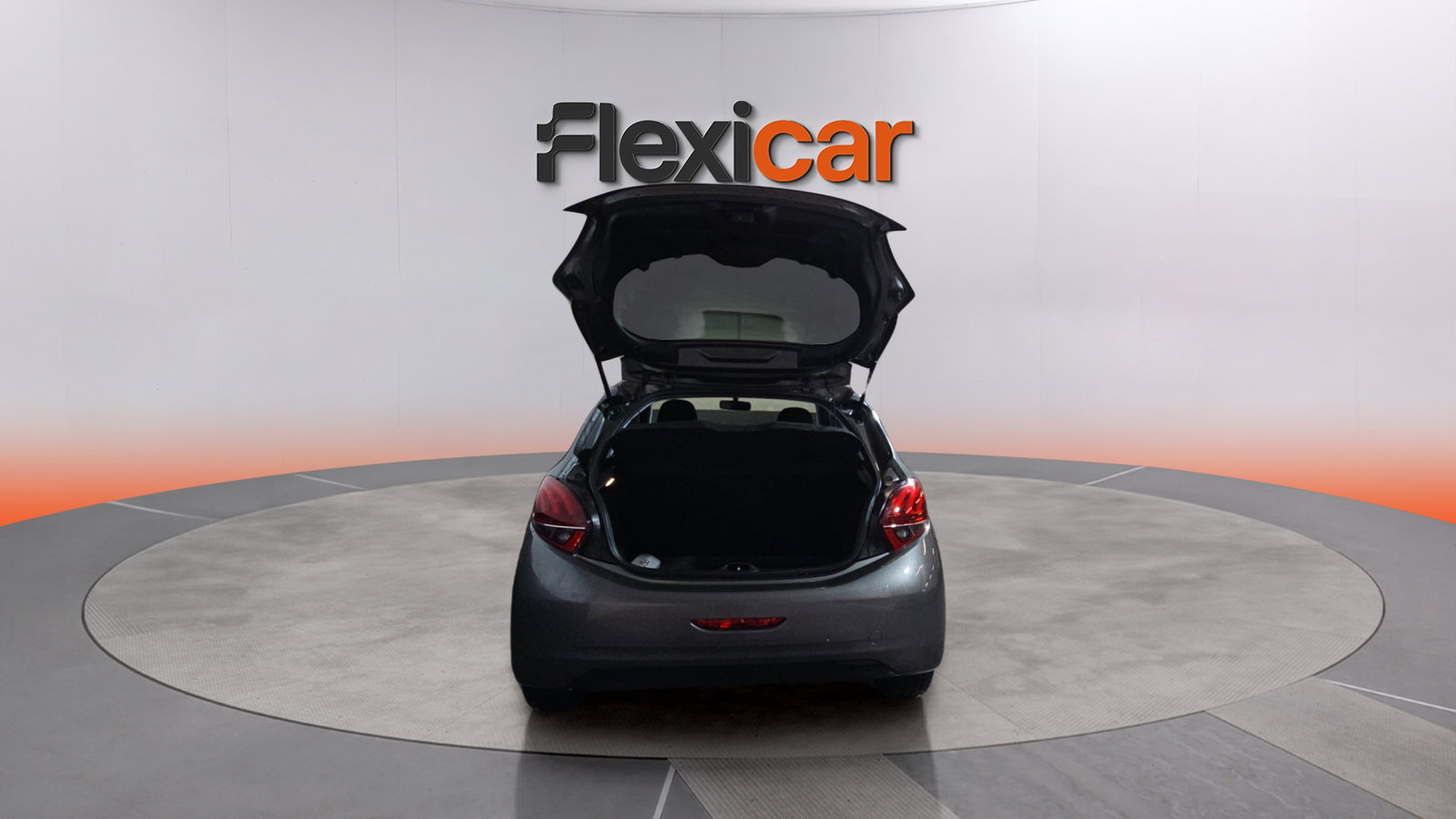 https://cdn-flexicar.caraffinity.it/public_appraisal_images_pro/images/stock/267698/JKJNTNedjp__img-1b9b2ac8-b163-4a67-ace9-fb0e64c5774b.jpeg