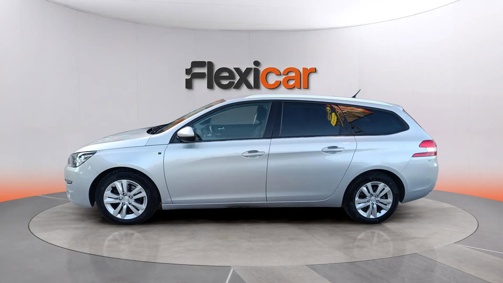 https://cdn-flexicar.caraffinity.it/public_appraisal_images_pro/images/stock/268030/DQWD3hIXas__7195KCC_bd8e1c9caca646688b3771202a195664_Exterior_2.jpg.jpg