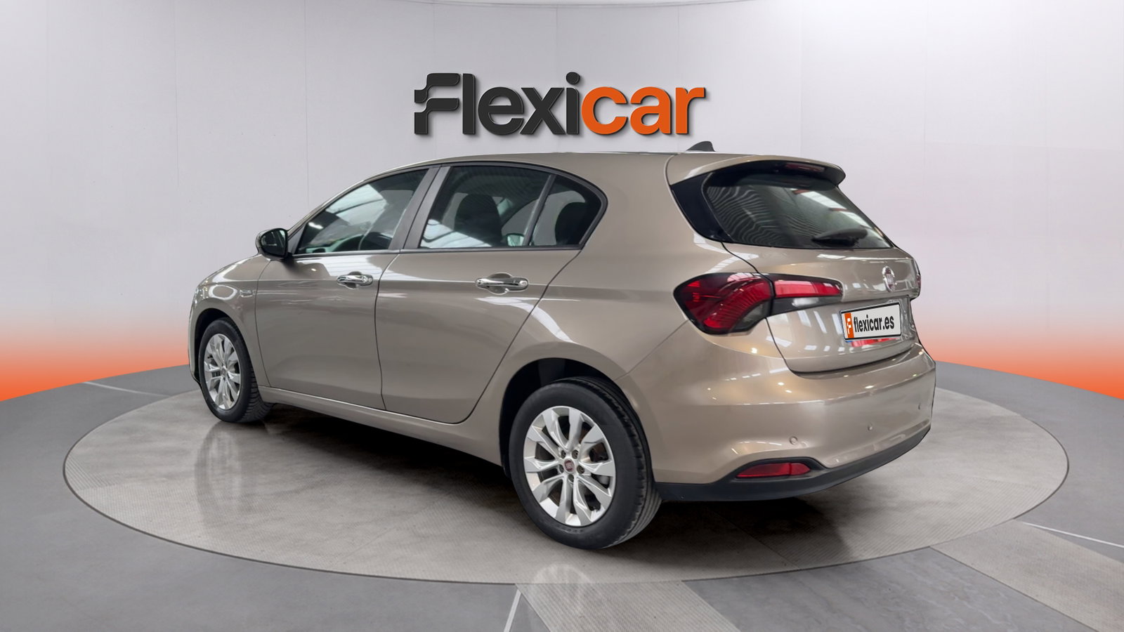 https://cdn-flexicar.caraffinity.it/public_appraisal_images_pro/images/stock/268449/QbeHKblRmC__img-ac4a0248-9712-44fd-ae56-bf524ef3e87e.jpeg