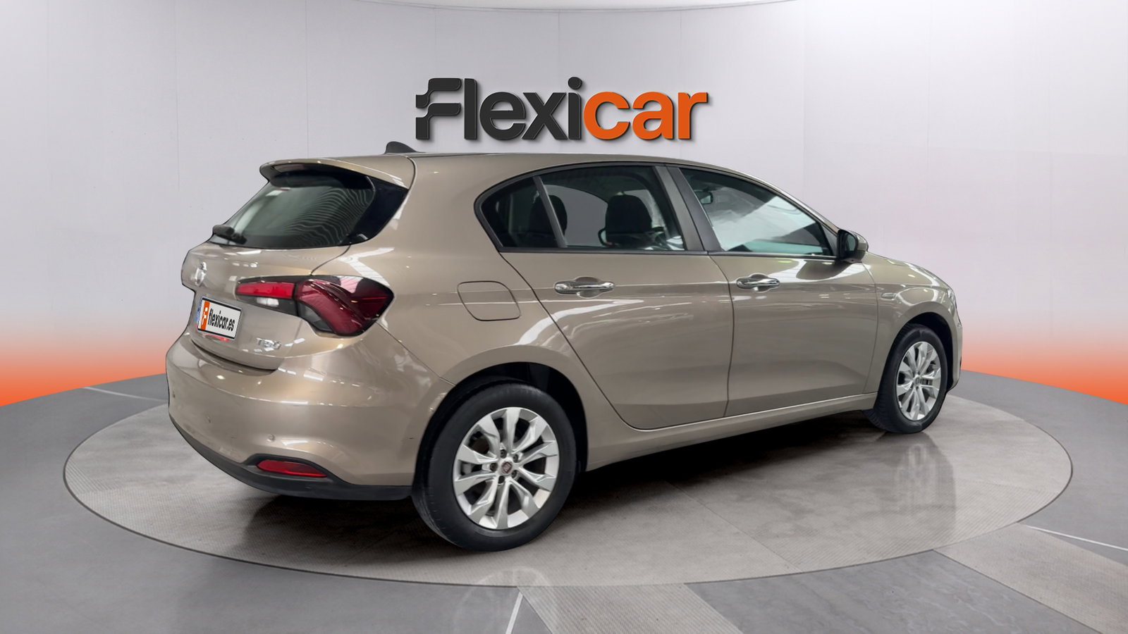 https://cdn-flexicar.caraffinity.it/public_appraisal_images_pro/images/stock/268449/wsSrdpjkcv__img-ecd1da74-c632-465a-8e0a-3cd9b981417f.jpeg