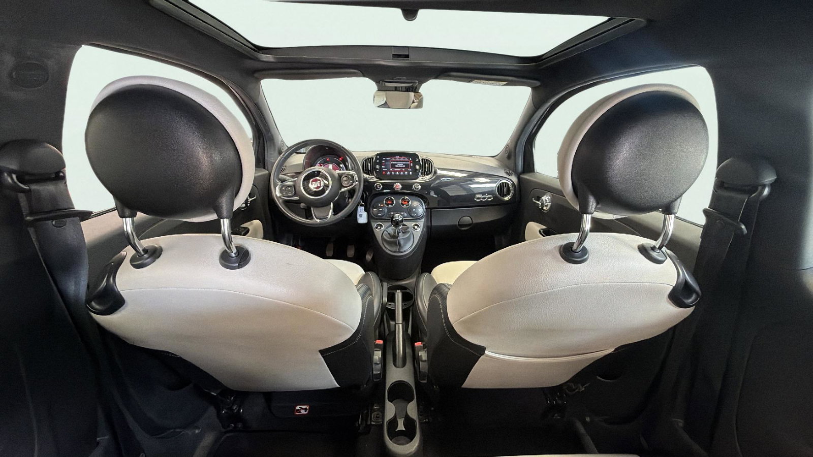 https://cdn-flexicar.caraffinity.it/public_appraisal_images_pro/images/stock/268759/PO08hLDpuX__img-a1183afa-0884-49e1-8a22-d4c1d60d84bf.jpeg