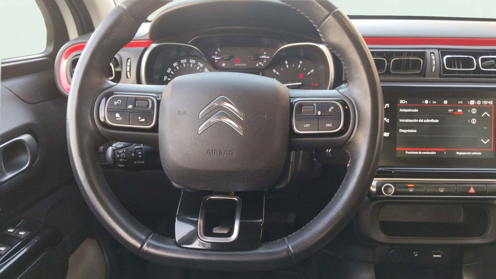 https://cdn-flexicar.caraffinity.it/public_appraisal_images_pro/images/stock/269207/BlJRNaJinO__1073KCJ_46dc4608fd5f4a61824c06f225c2f917_Interior_8.jpg.jpg