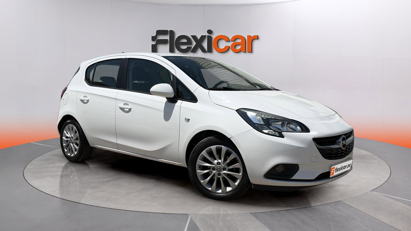 https://cdn-flexicar.caraffinity.it/public_appraisal_images_pro/images/stock/269327/hJEzTcbLY5__img-be9c20f1-8bbc-43a0-b3b0-05f58b1b3903.jpeg?format=jpeg