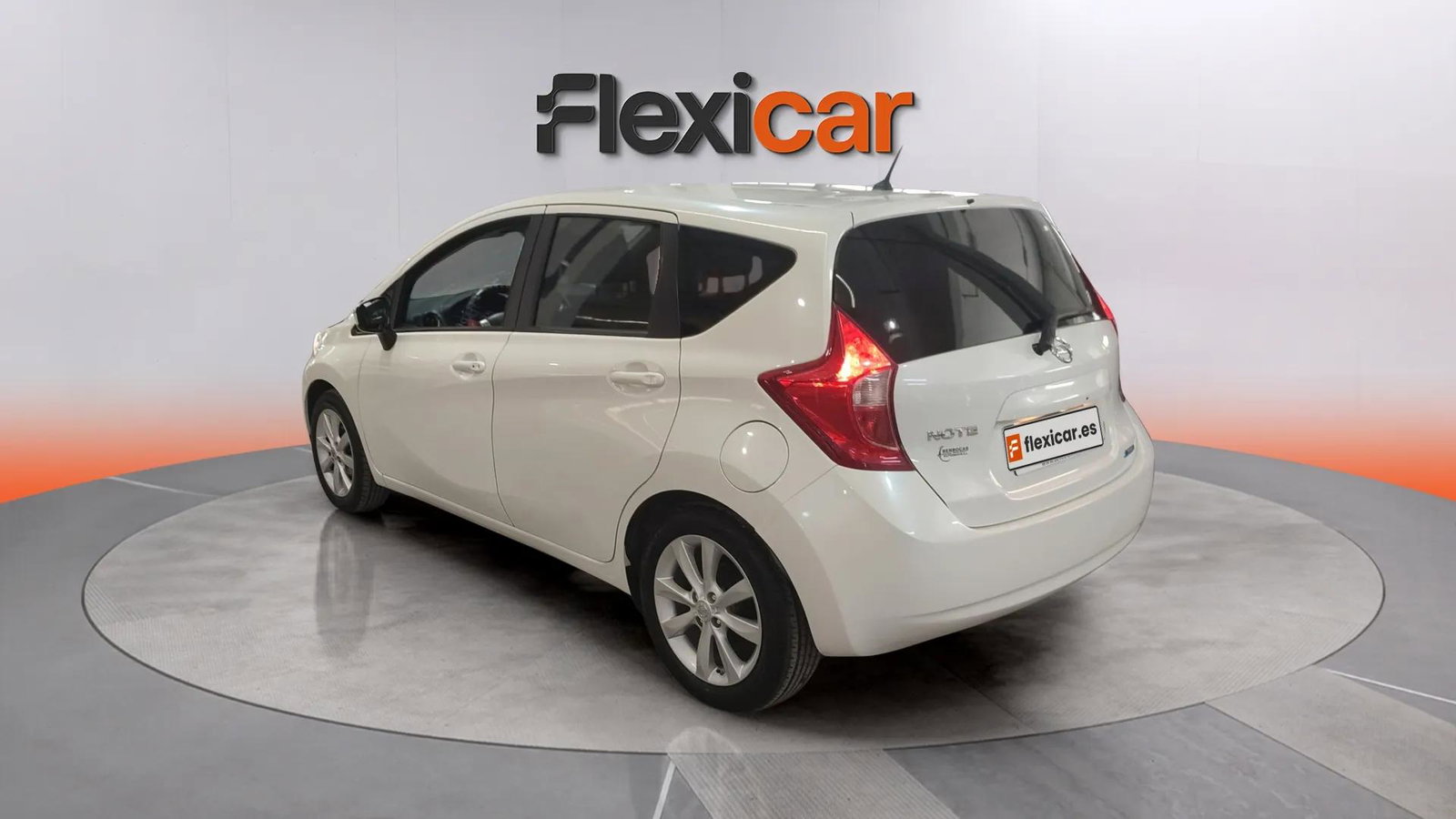 https://cdn-flexicar.caraffinity.it/public_appraisal_images_pro/images/stock/270946/DfXyrfSsDs__8688JRN_78097bfb4ba341158a117b7daa8962ea_Exterior_5.jpg.jpg