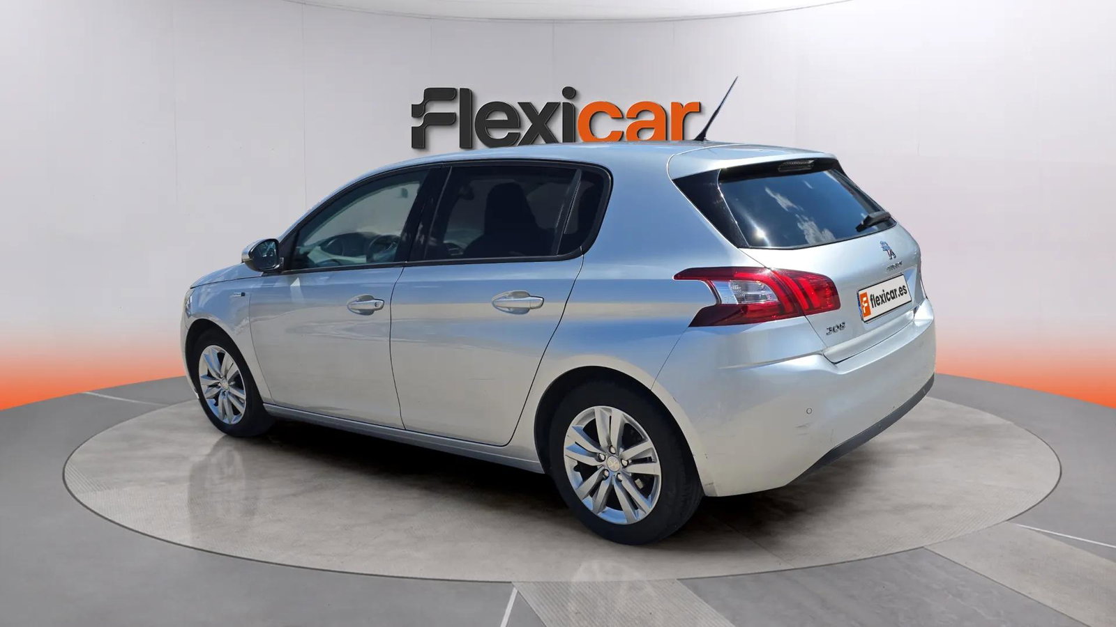 https://cdn-flexicar.caraffinity.it/public_appraisal_images_pro/images/stock/271215/BMYAlSXVt3__3097LJV_16b07990fa6846758ab7da35aefef7ec_Exterior_3.jpg.jpg