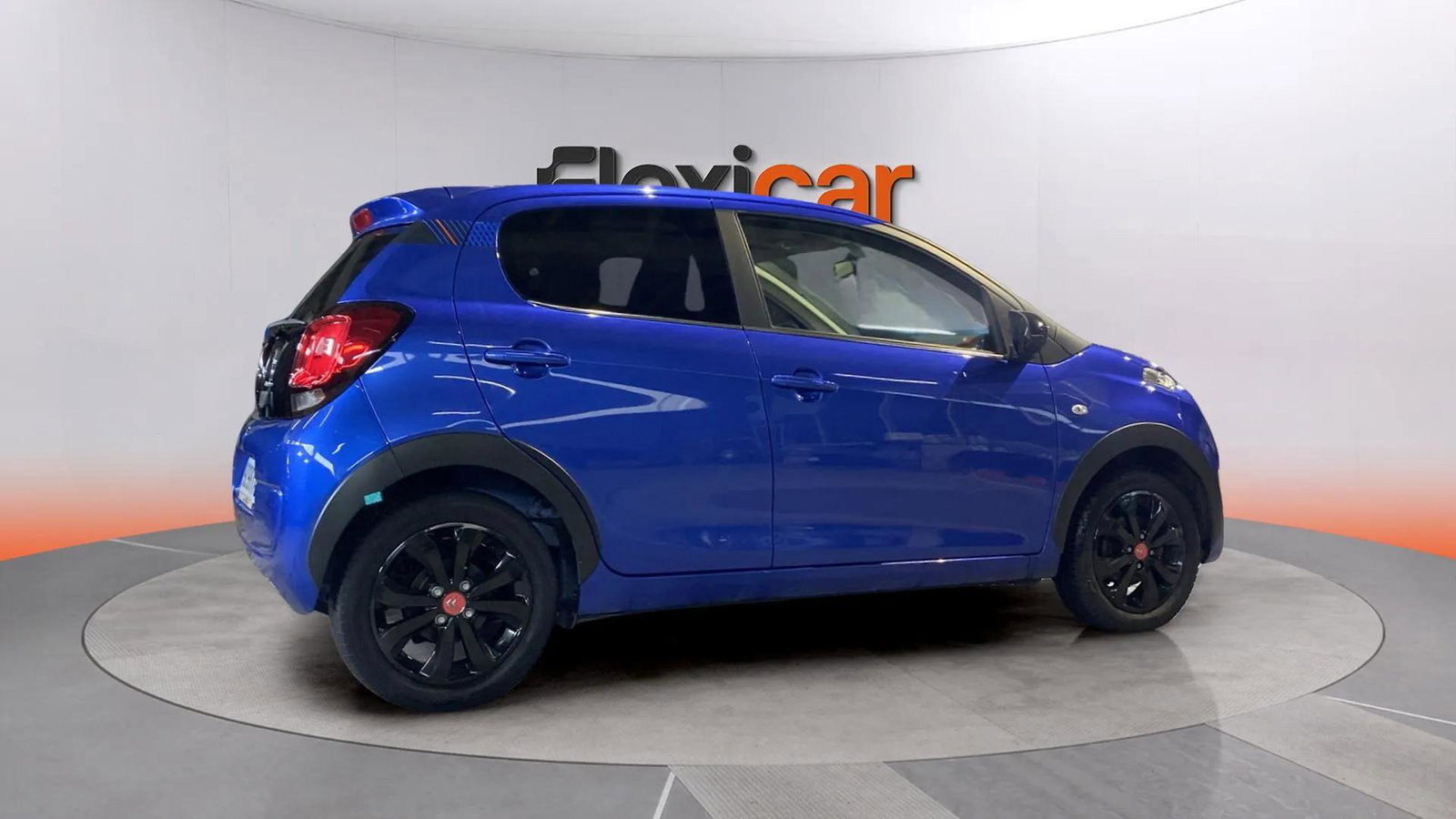 https://cdn-flexicar.caraffinity.it/public_appraisal_images_pro/images/stock/271334/HO2o3U9sSU__9098KVB_9d2a1a56d89e4eef9d14003720dd3c67_Exterior_7.jpeg.jpg