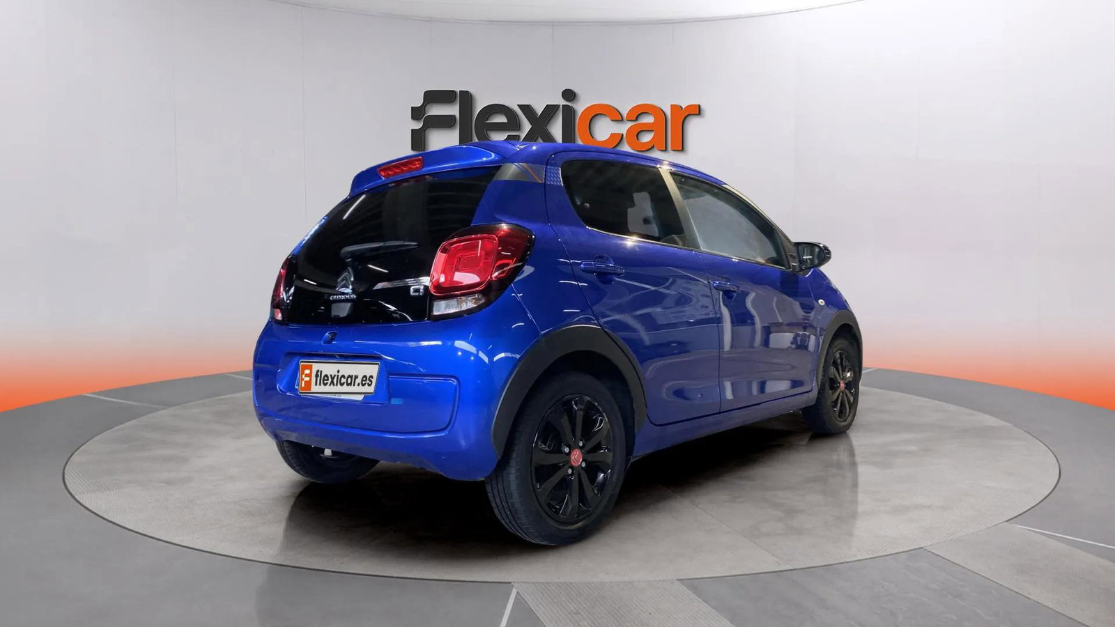 https://cdn-flexicar.caraffinity.it/public_appraisal_images_pro/images/stock/271334/Z62qCkmDJW__9098KVB_9d2a1a56d89e4eef9d14003720dd3c67_Exterior_6.jpeg.jpg