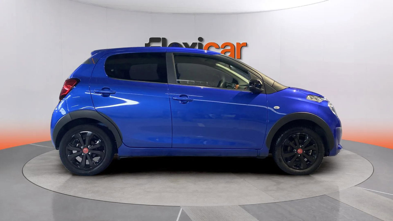 https://cdn-flexicar.caraffinity.it/public_appraisal_images_pro/images/stock/271334/cXA6Cp49E0__9098KVB_9d2a1a56d89e4eef9d14003720dd3c67_Exterior_8.jpeg.jpg