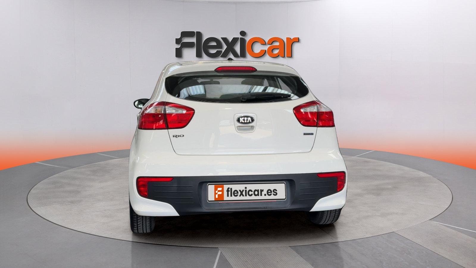 https://cdn-flexicar.caraffinity.it/public_appraisal_images_pro/images/stock/271397/cO16Th86LJ__img-c8f2d6cc-47d3-4a30-bce6-5ac595ee8db9.jpeg