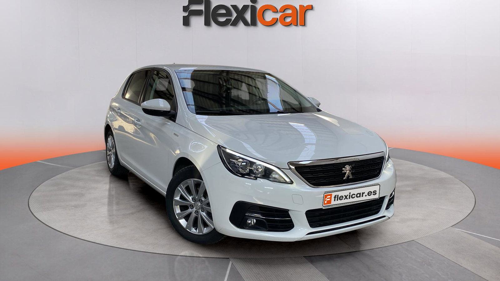 https://cdn-flexicar.caraffinity.it/public_appraisal_images_pro/images/stock/272195/UJSIYybwqV__img-90556b2a-6833-4db1-b8cd-8839861a18b3.jpeg?format=jpeg