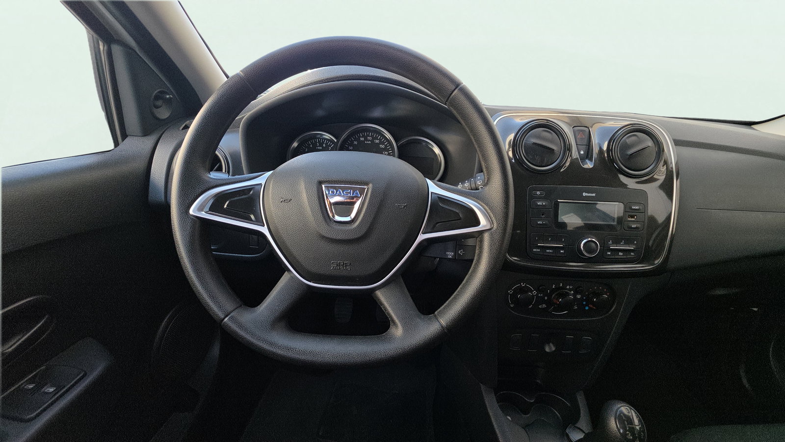 https://cdn-flexicar.caraffinity.it/public_appraisal_images_pro/images/stock/272511/Oj8kjMS3Sf__img-30043106-8c8c-42b8-8c1b-72db537c8c84.jpeg