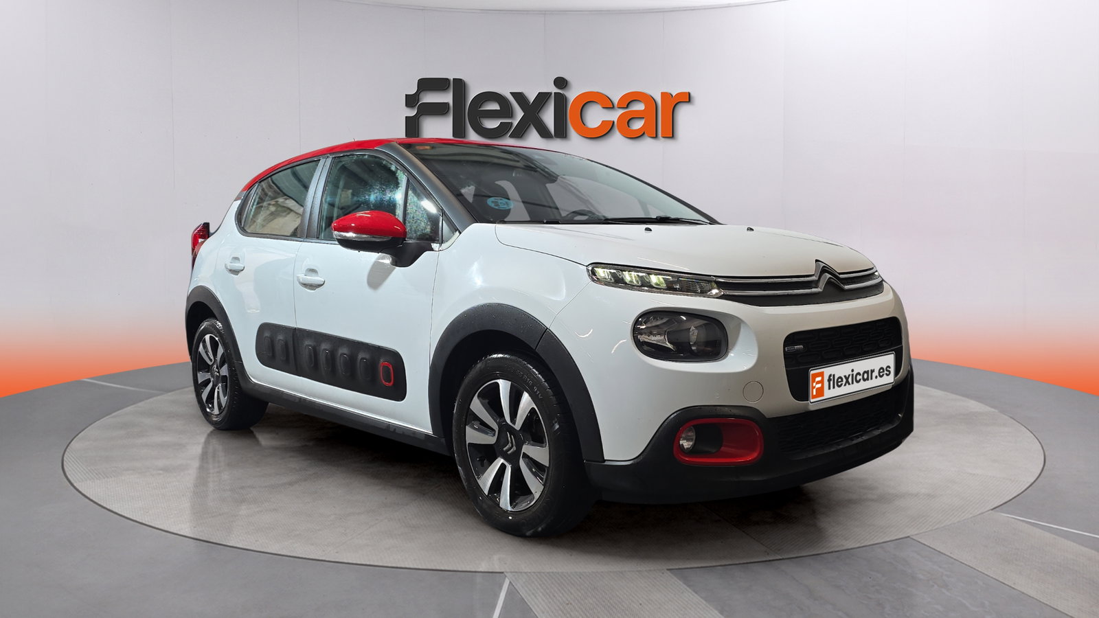 https://cdn-flexicar.caraffinity.it/public_appraisal_images_pro/images/stock/272609/SeQ1SxnmOs__img-0dedf890-4579-49d8-941a-d79be39a042a.jpeg?format=jpeg