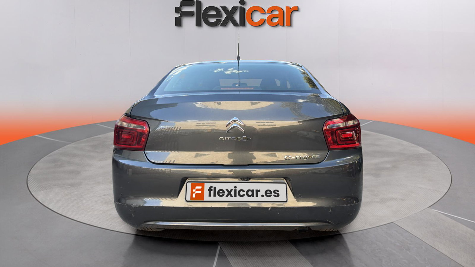 https://cdn-flexicar.caraffinity.it/public_appraisal_images_pro/images/stock/272640/cxR1qix7RH__img-9f5ca06b-7cbf-46d6-9d59-e1f68d09b76d.jpeg