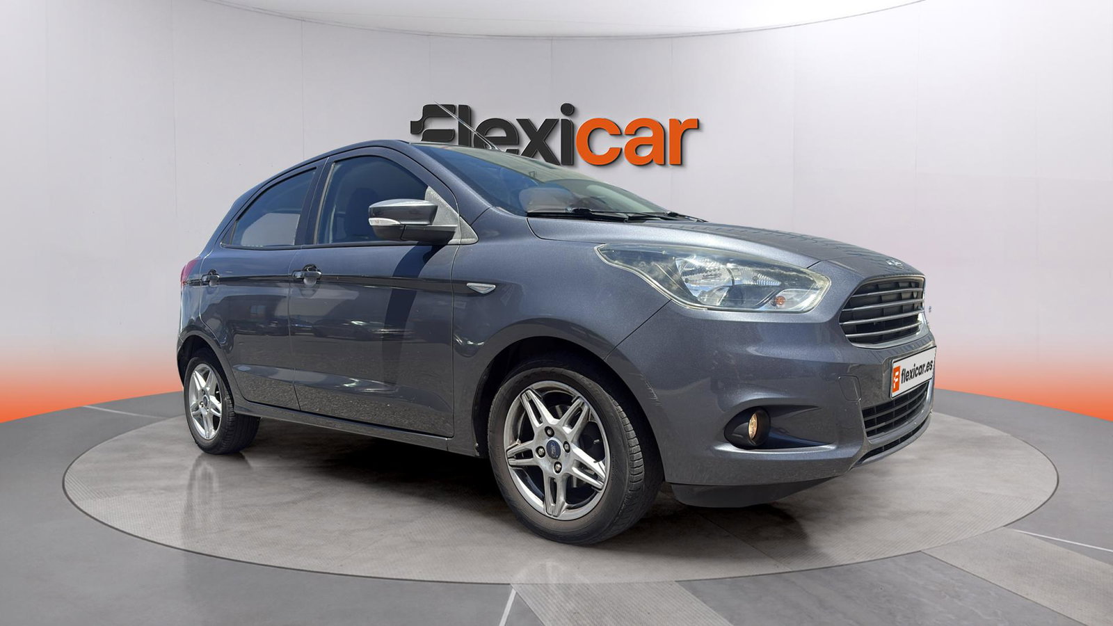 https://cdn-flexicar.caraffinity.it/public_appraisal_images_pro/images/stock/272935/MfiOIkNgNG__img-f2db08d5-ecc8-4be0-91f1-28333c966fe9.jpeg