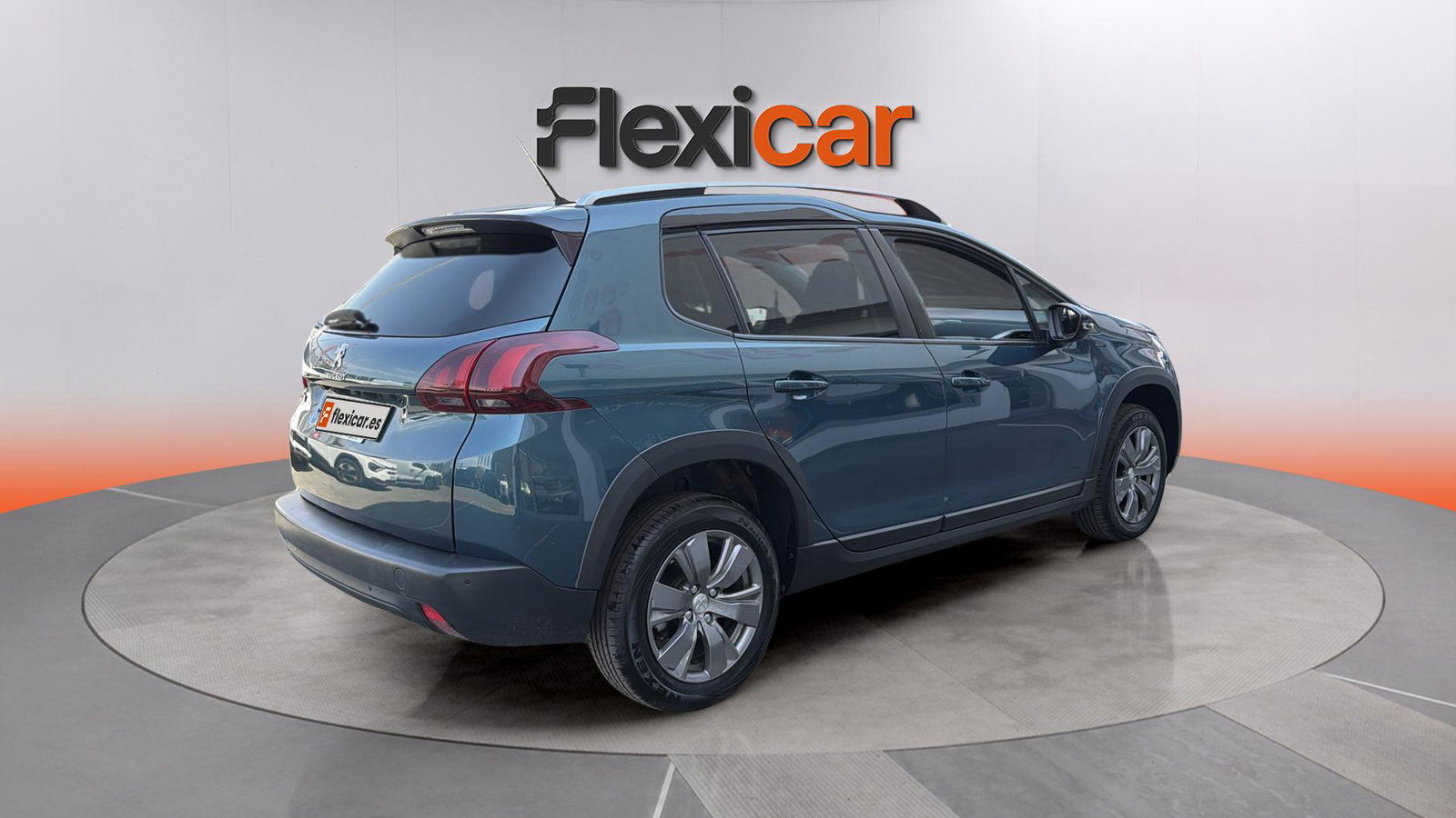 https://cdn-flexicar.caraffinity.it/public_appraisal_images_pro/images/stock/274191/ST2RvnCaaG__img-8a163061-7289-486d-9060-957804c4cf24.jpeg