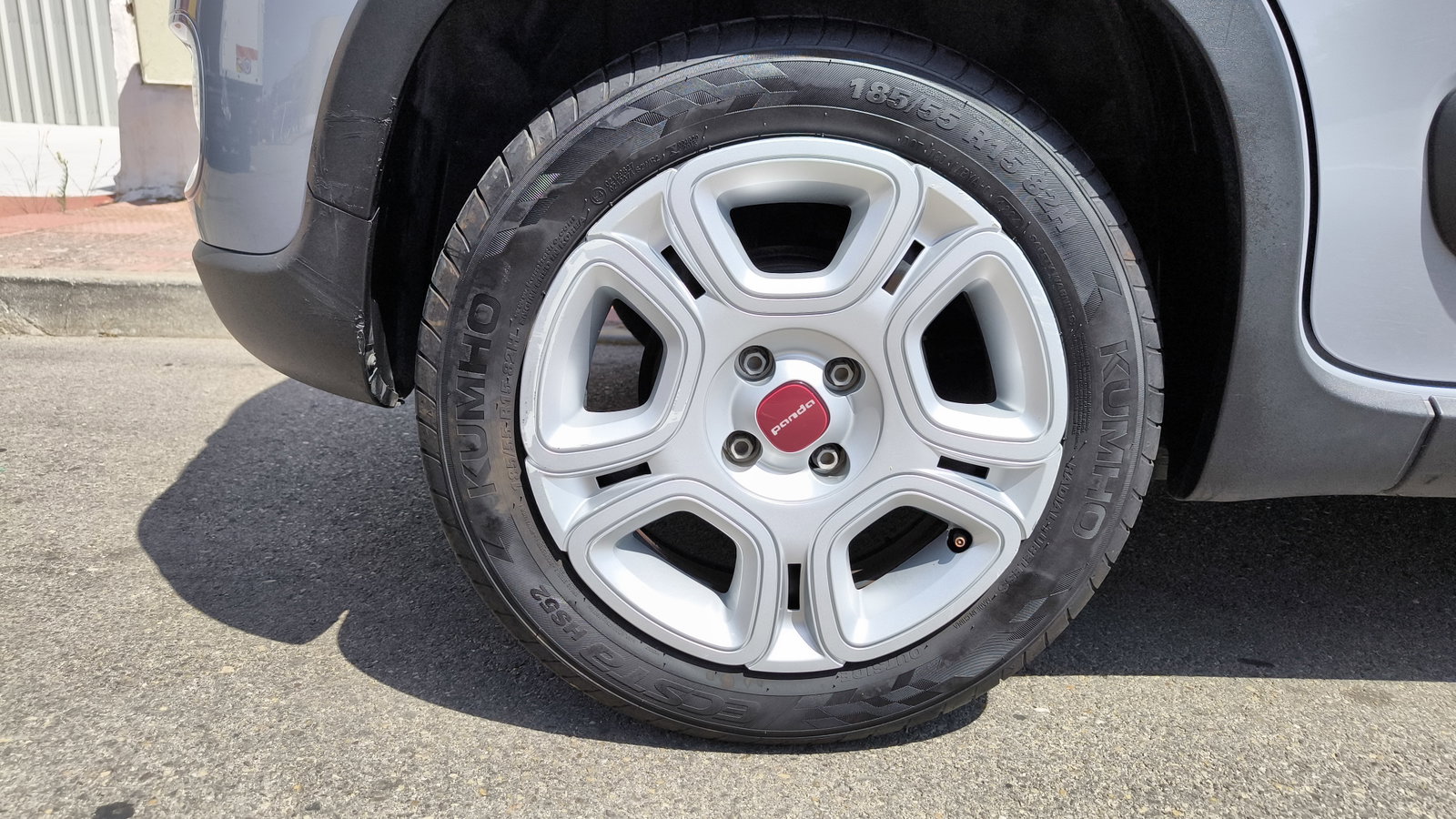 https://cdn-flexicar.caraffinity.it/public_appraisal_images_pro/images/stock/274225/PcZSODOC9D__img-b0a658d4-af2d-4c9a-ae12-41da9d3b6f03.jpeg