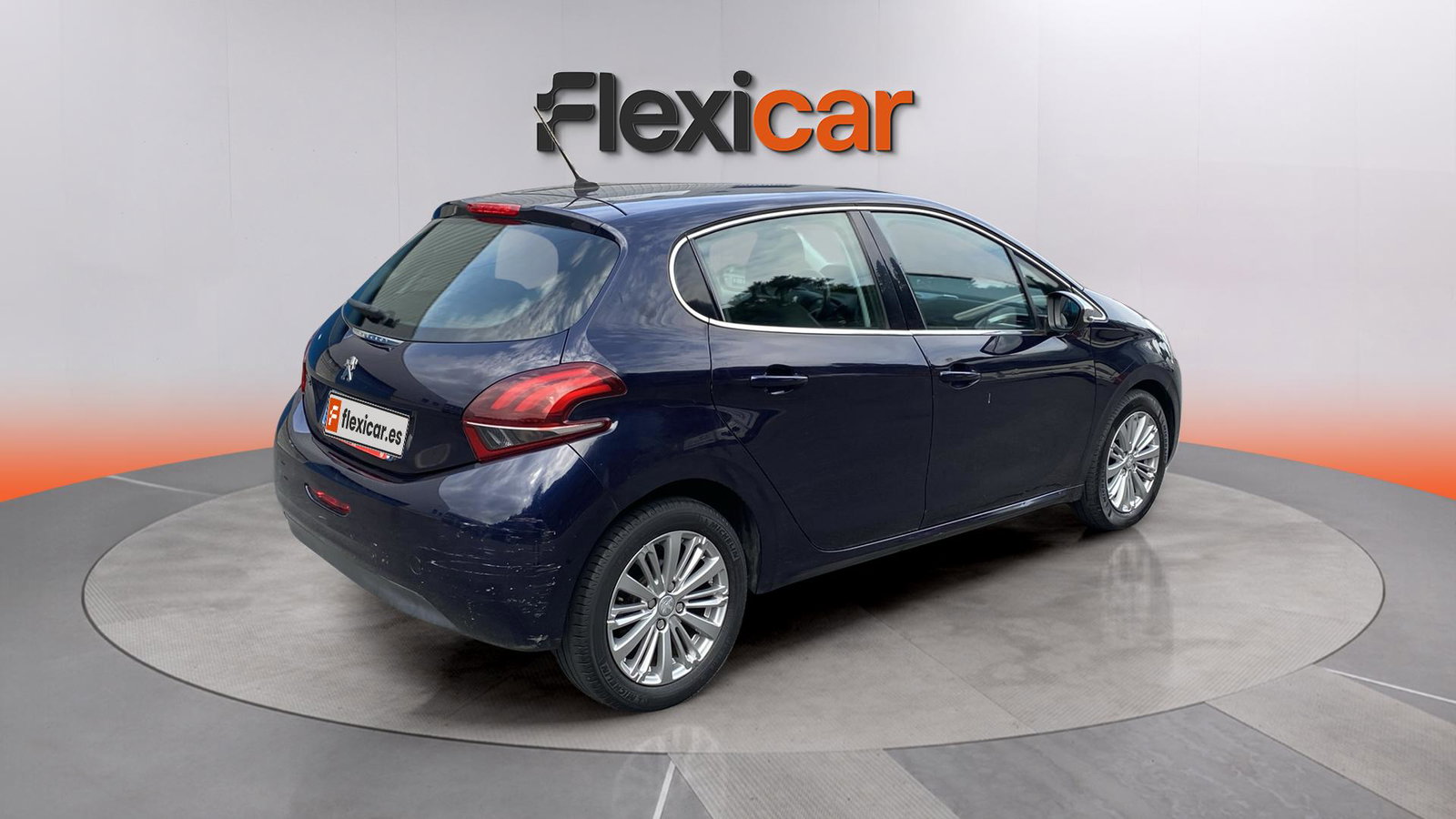 https://cdn-flexicar.caraffinity.it/public_appraisal_images_pro/images/stock/274237/snOMi54vjc__img-0fe386df-d331-4aaf-843c-32ffb88f0cef.jpeg