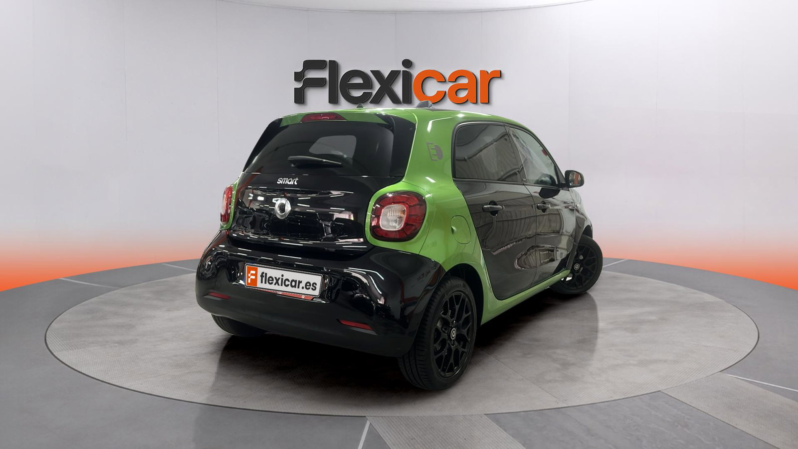https://cdn-flexicar.caraffinity.it/public_appraisal_images_pro/images/stock/274327/CTfUtzjJfP__img-44c1b70b-5467-47e5-a900-4644af0319c5.jpeg