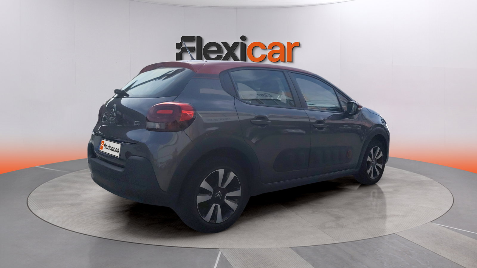 https://cdn-flexicar.caraffinity.it/public_appraisal_images_pro/images/stock/274904/dfBZsGobFa__img-62c911d7-917f-4385-af65-c736bbbdb78e.jpeg