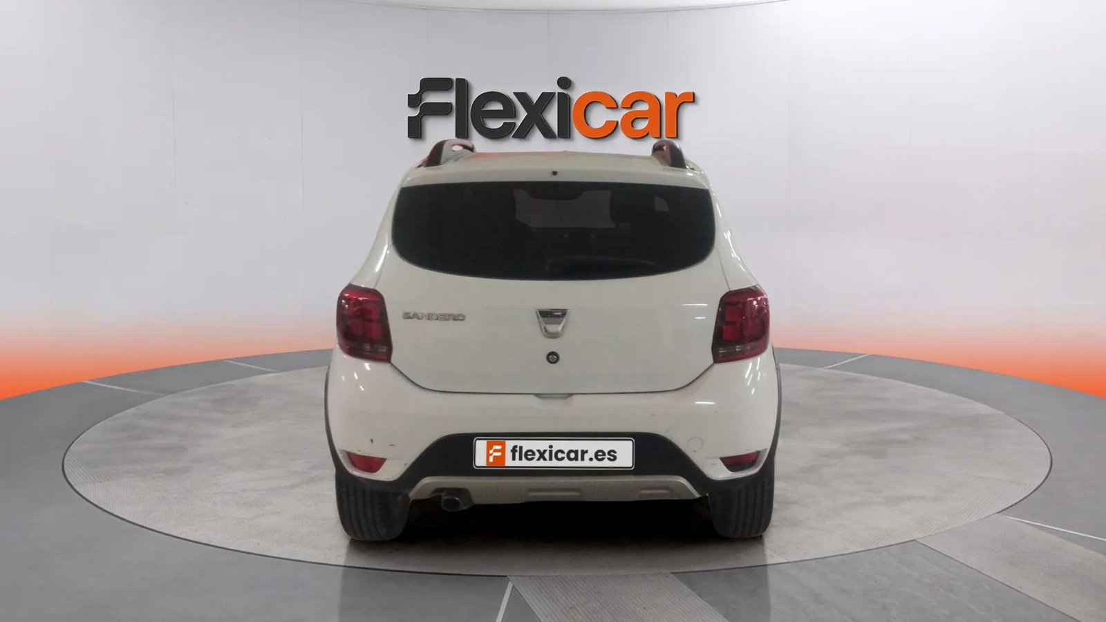 https://cdn-flexicar.caraffinity.it/public_appraisal_images_pro/images/stock/276032/NJrPyvgYWP__5626JXS_f4d874acaf044e55876d7fc358344c0d_Exterior_4.jpg.jpg