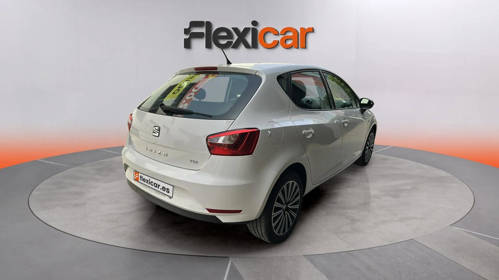 https://cdn-flexicar.caraffinity.it/public_appraisal_images_pro/images/stock/277006/8LFjBIFvQU__7434JYV_45e0b187d3ed41eb9f0bd926477dba07_Miscellaneous_22.jpeg.jpg