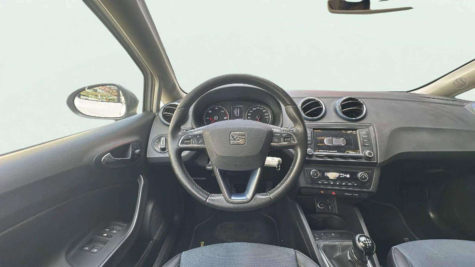 https://cdn-flexicar.caraffinity.it/public_appraisal_images_pro/images/stock/277006/FLZq3Ep56R__7434JYV_45e0b187d3ed41eb9f0bd926477dba07_Interior_8.jpeg.jpg