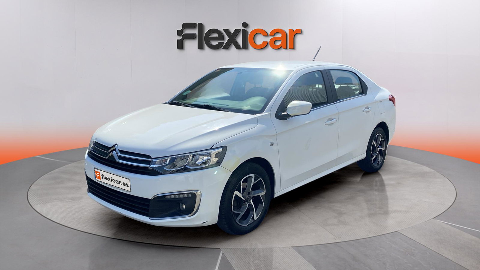 https://cdn-flexicar.caraffinity.it/public_appraisal_images_pro/images/stock/277123/EzuKoC6QfF__img-980ee6c4-d93a-49df-b8d5-6a9781ec30f4.jpeg