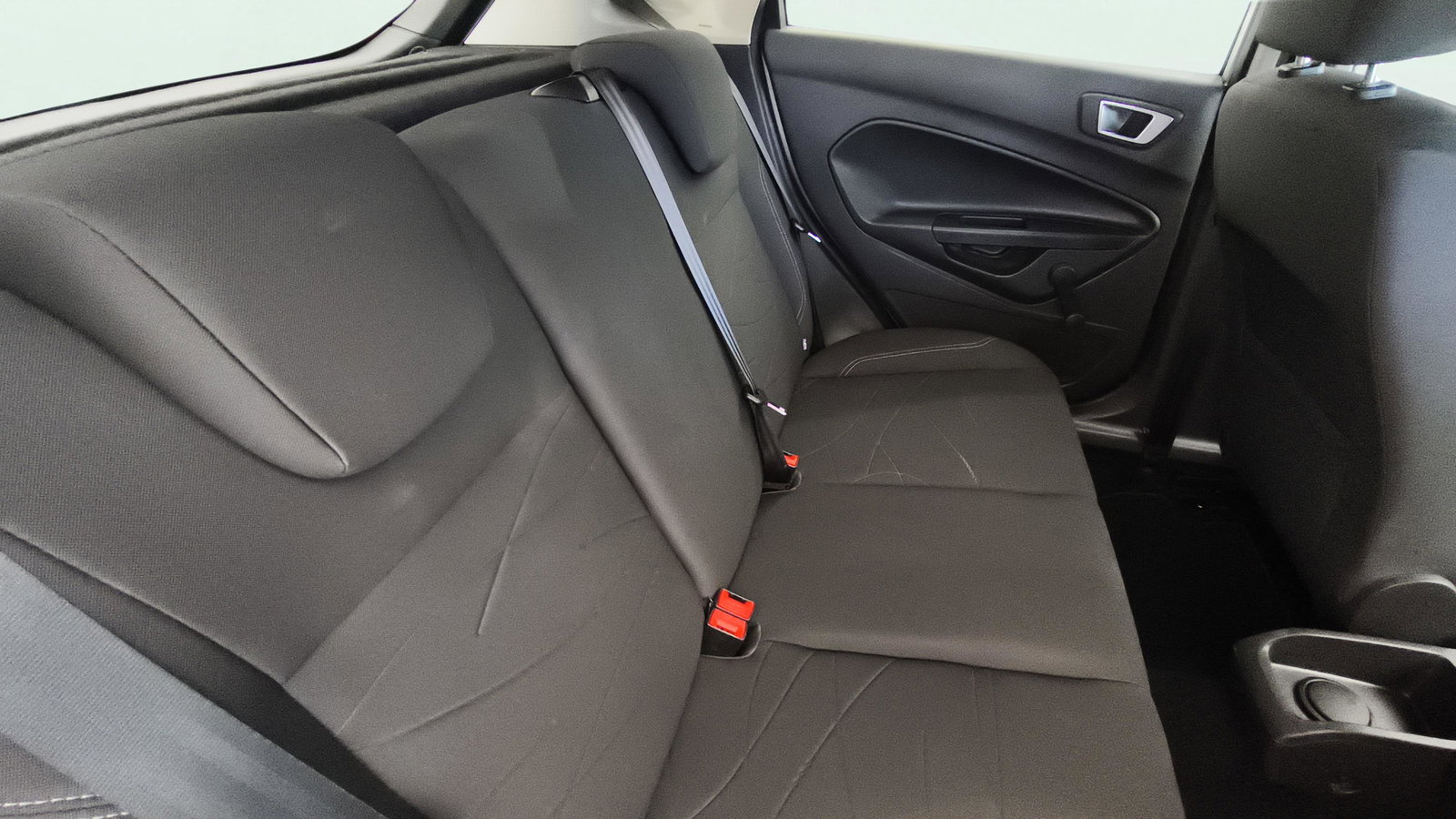 https://cdn-flexicar.caraffinity.it/public_appraisal_images_pro/images/stock/277735/fx5vnaJSM5__img-de62c511-d26f-44bc-9350-b12936f7af6e.jpeg