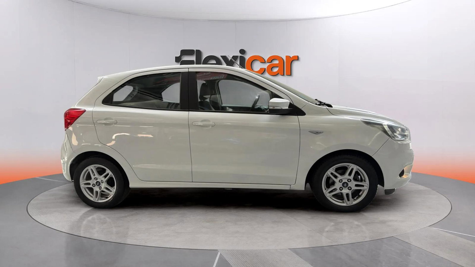 https://cdn-flexicar.caraffinity.it/public_appraisal_images_pro/images/stock/278411/PaQuDCcqWr__8024KKB_af903f2db493456497d7cf1cd1f49f01_Exterior_8.jpeg.jpg