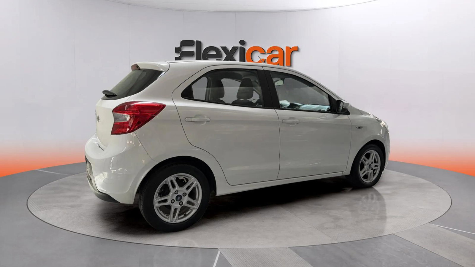 https://cdn-flexicar.caraffinity.it/public_appraisal_images_pro/images/stock/278411/vaPbdh6Nwt__8024KKB_af903f2db493456497d7cf1cd1f49f01_Exterior_7.jpeg.jpg