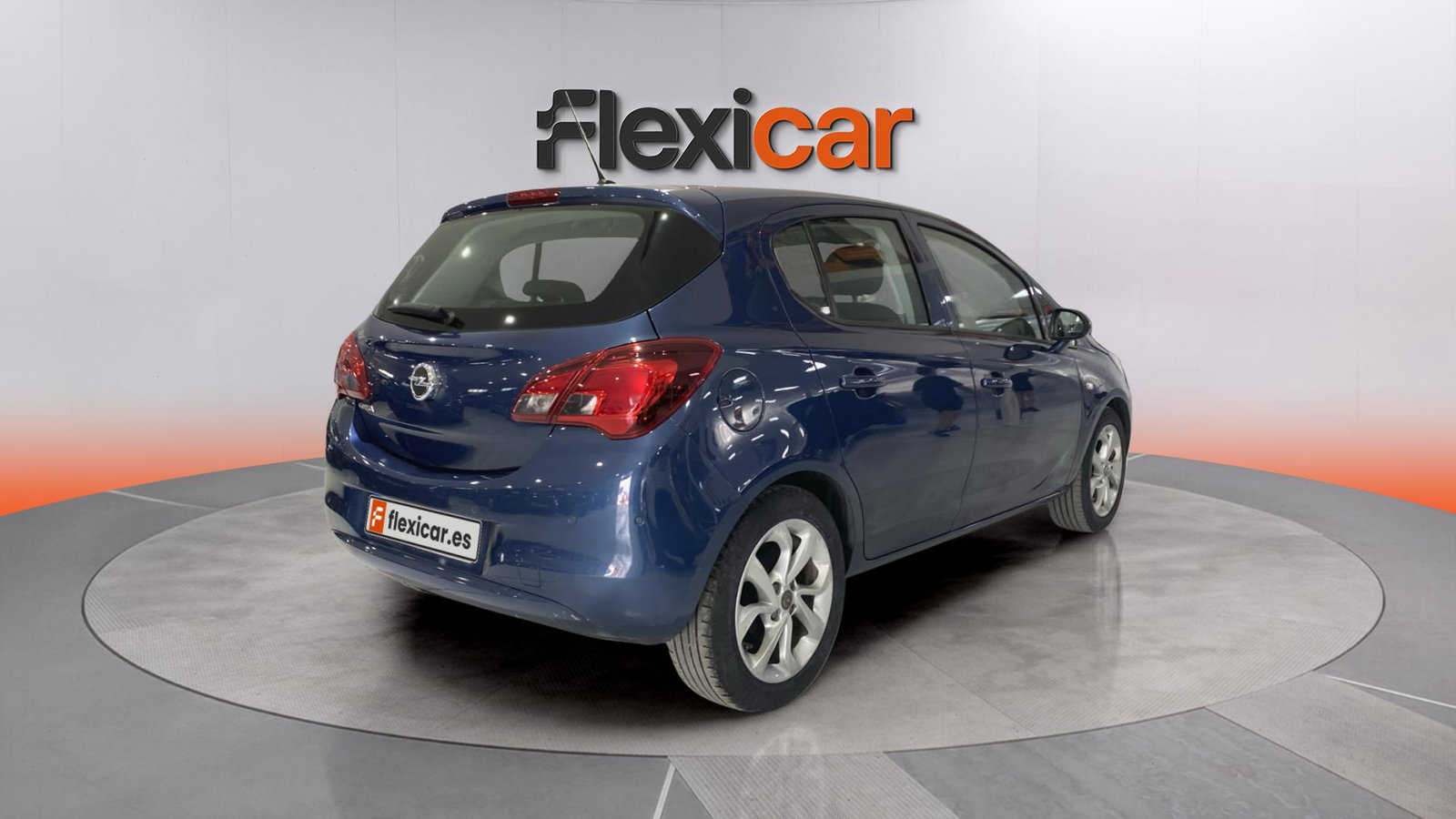 https://cdn-flexicar.caraffinity.it/public_appraisal_images_pro/images/stock/279669/ZrHAzGRqSb__img-ffc7d92c-38f7-4e41-8d91-421dfdf19e38.jpeg