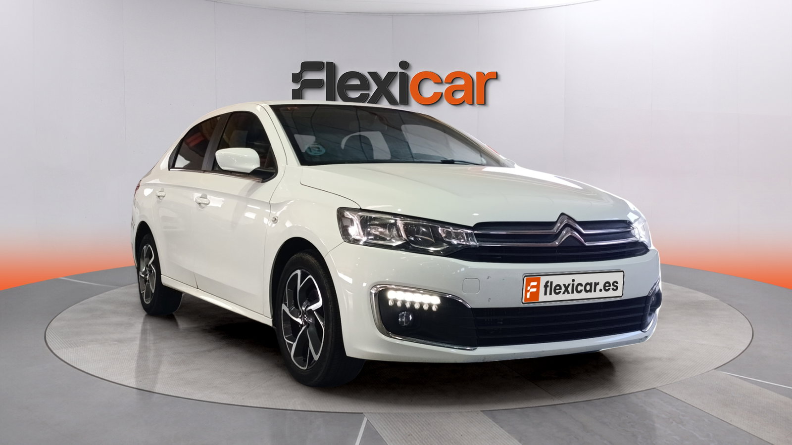 https://cdn-flexicar.caraffinity.it/public_appraisal_images_pro/images/stock/280019/NwAUZ1K4eg__img-1b762f40-b94d-4748-b0a6-edcf162d8c6a.jpeg?format=jpeg