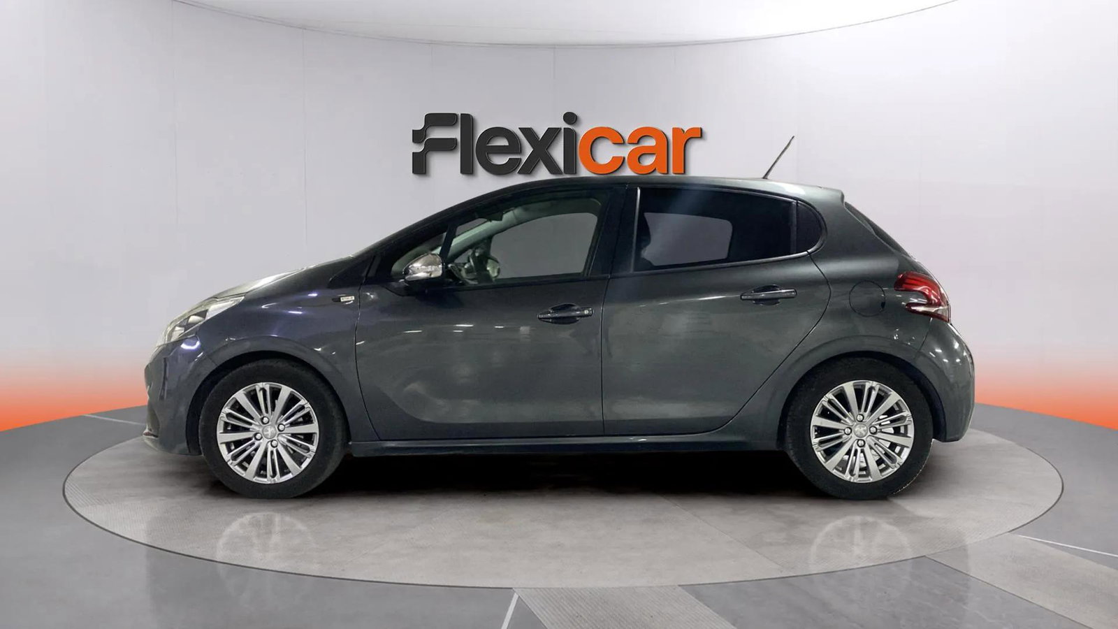 https://cdn-flexicar.caraffinity.it/public_appraisal_images_pro/images/stock/280066/QqZDE00bLx__1807JYT_5544cd6a604f4184946574bcfa65dc74_Exterior_2.jpeg.jpg