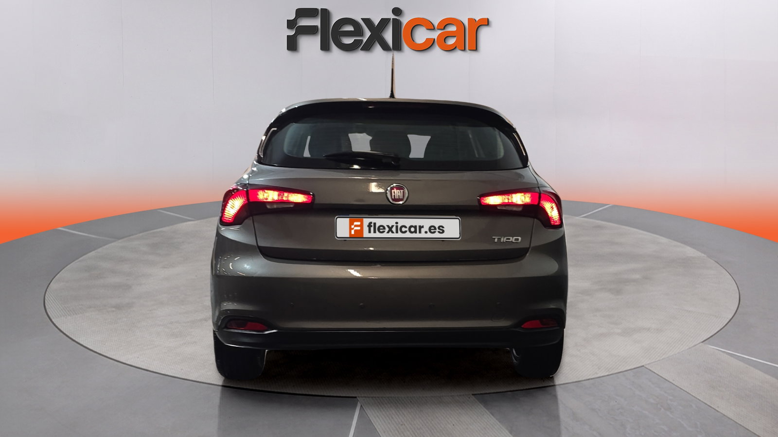https://cdn-flexicar.caraffinity.it/public_appraisal_images_pro/images/stock/281894/1pvkdTTnU6__img-5d90bb08-cb8d-44d5-9fae-434197e4547f.jpeg