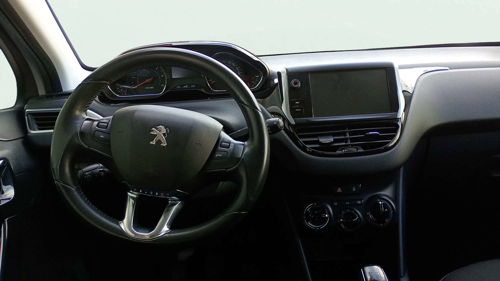 https://cdn-flexicar.caraffinity.it/public_appraisal_images_pro/images/stock/282704/M6qXzpIyNS__2871JFM_445946fc505947098a79d0814ac0ae6b_Interior_6.jpg.jpg