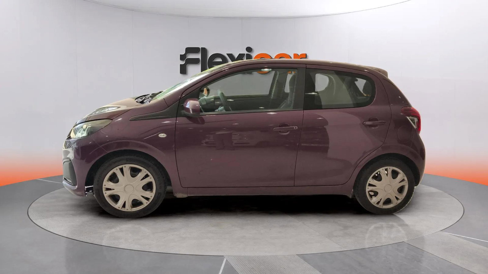 https://cdn-flexicar.caraffinity.it/public_appraisal_images_pro/images/stock/283403/iqn7PO0LRb__7831KGF_c615e9a6fee4446f95ff4eab3bfae6ed_Exterior_5.jpg.jpg