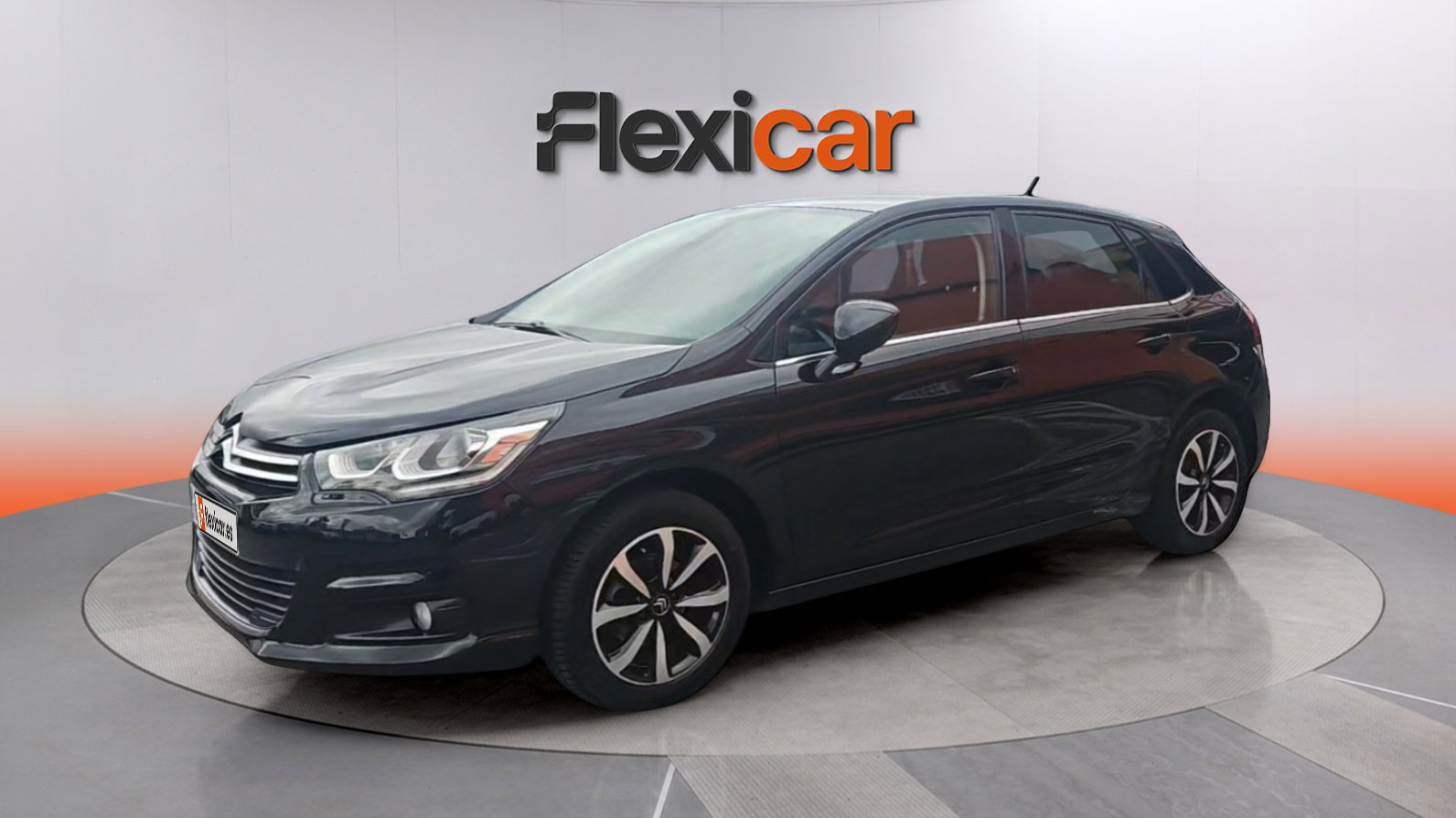 https://cdn-flexicar.caraffinity.it/public_appraisal_images_pro/images/stock/284407/RMwSAYNazn__img-a482f58a-b538-40a3-abfc-46b7108e5622.jpeg