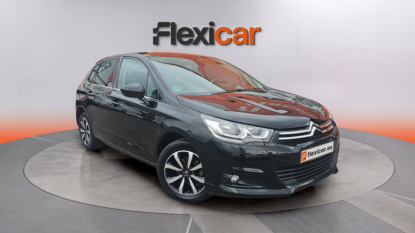 https://cdn-flexicar.caraffinity.it/public_appraisal_images_pro/images/stock/284407/c0DetDWxoj__img-17a48830-1df4-436b-8231-129088004a40.jpeg?format=jpeg