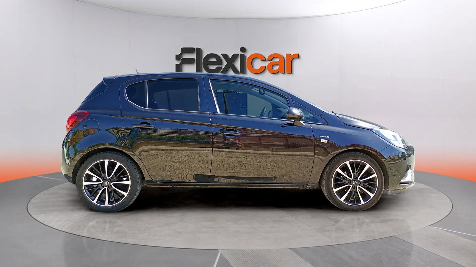 https://cdn-flexicar.caraffinity.it/public_appraisal_images_pro/images/stock/285256/E9Yl63CJXj__1_3_Exterior_8355KXP_3afa5e5ab09e4c289a9f501279cc9427_Exterior_3.jpg.jpg